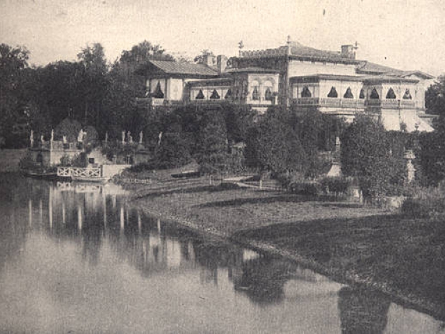 Gromov's dacha, 1900 