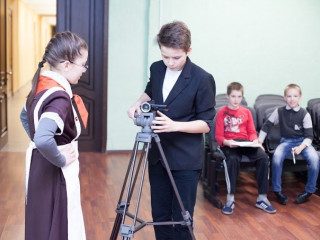 Мастер-класс в школе по созданию видео с использованием музейных экпонатов, декабрь 2014